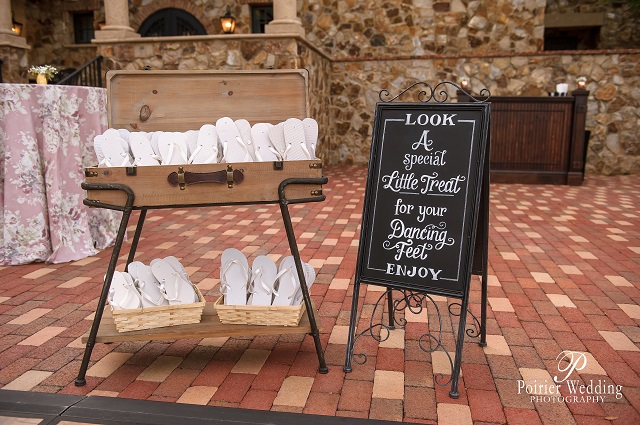 Valisha-and-Philip-Bella-Collina-Dance-Floor-Sign-Chalk-Shop